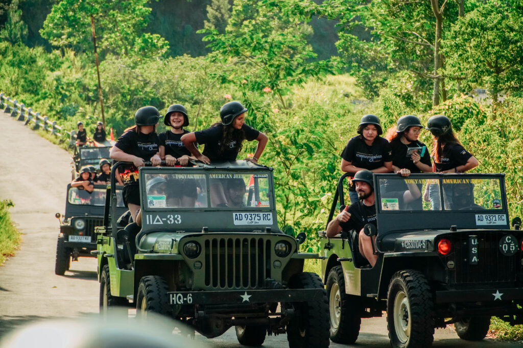 Private Tour Widyaloka